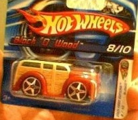 Mattel Hot Wheels 2005 First Editions 1:64 Scale Maroon Blings Block O Wood Die Cast Car #038 Short Card